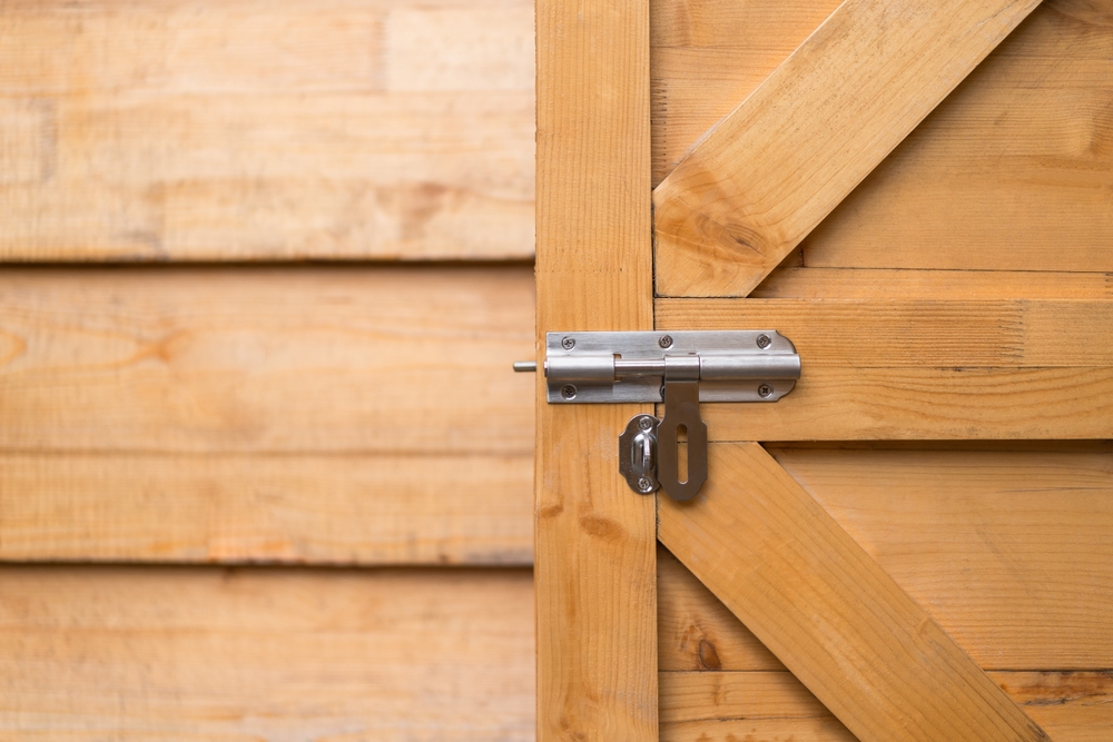 fencing, gates & planter in Merseyside